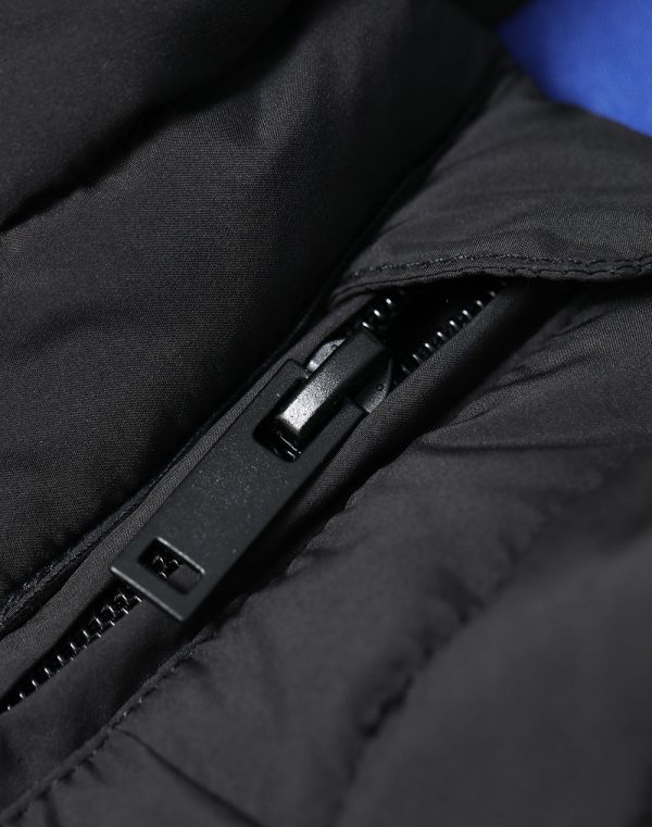 Sustainable Insulated Puffer Vest (3D Cut) - Image 9