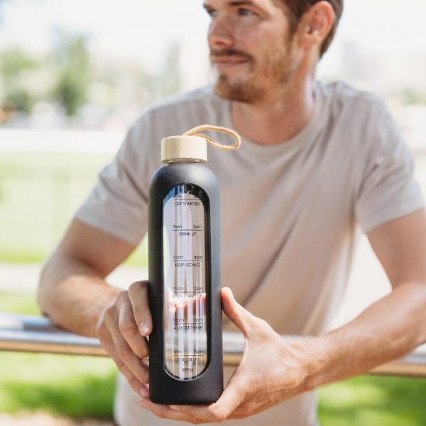 Arlo 1L Glass Water Bottle - Image 11
