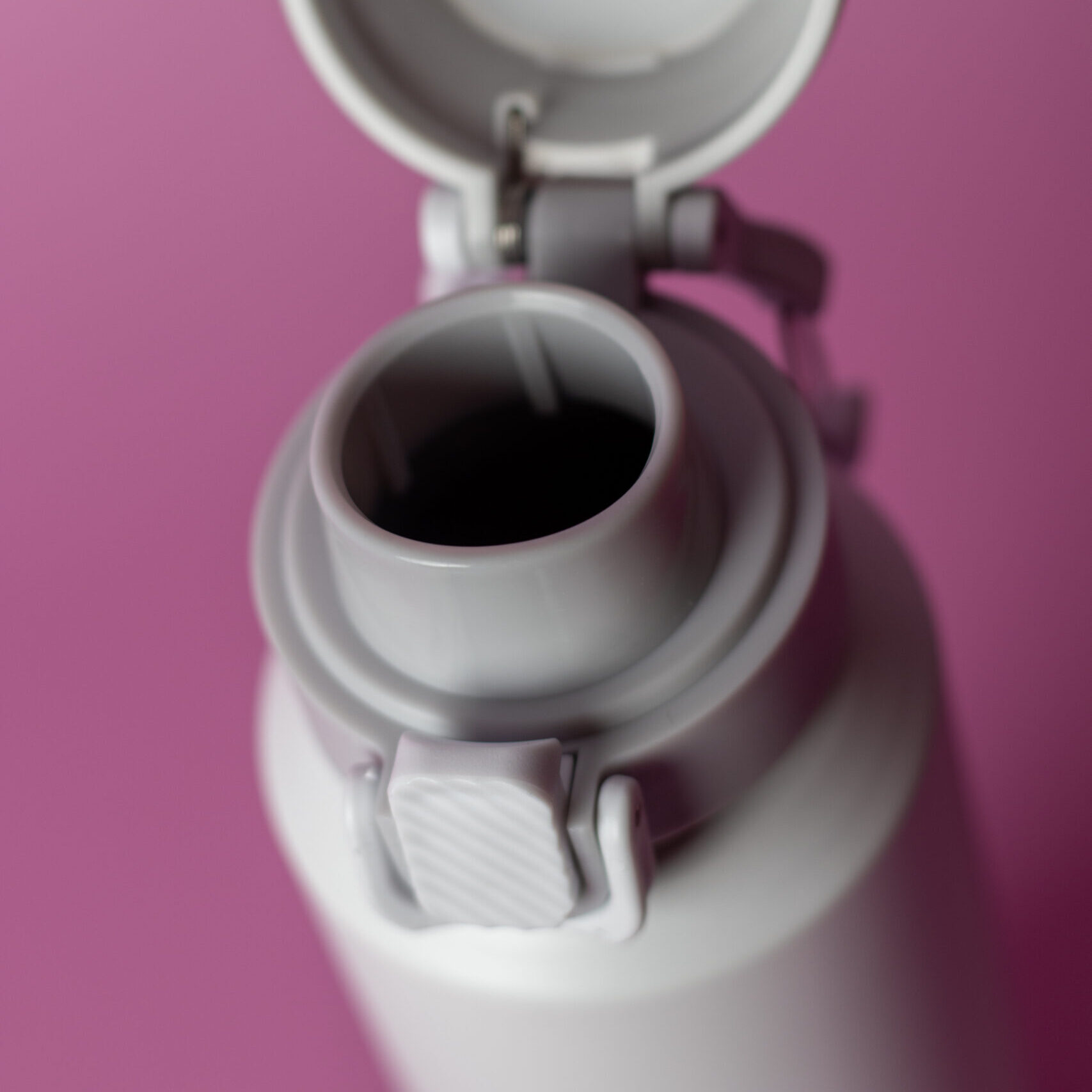 Thunder 600ml Bottle - Image 8