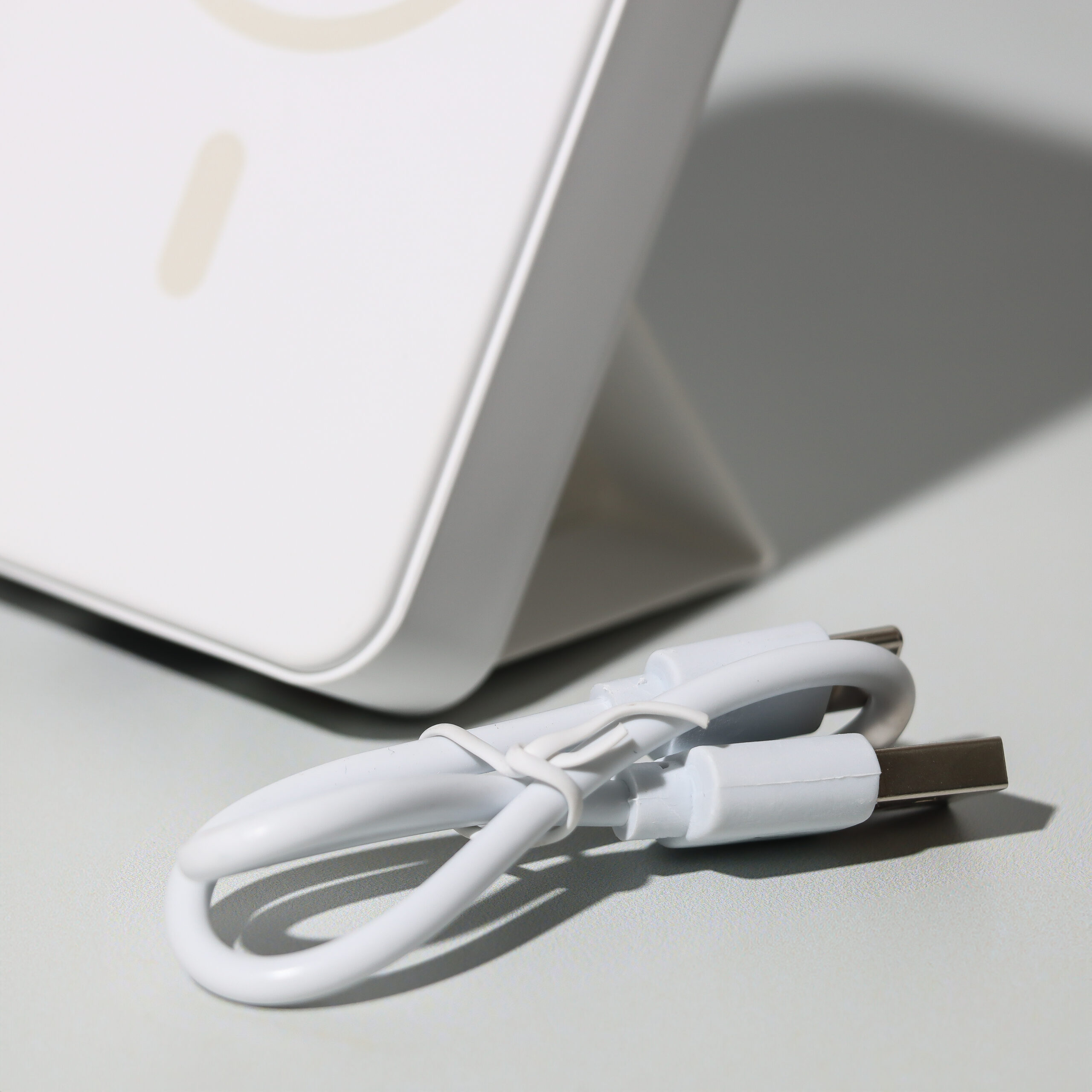 Turbo 5000mAh Wireless Charging Power Bank - Image 9