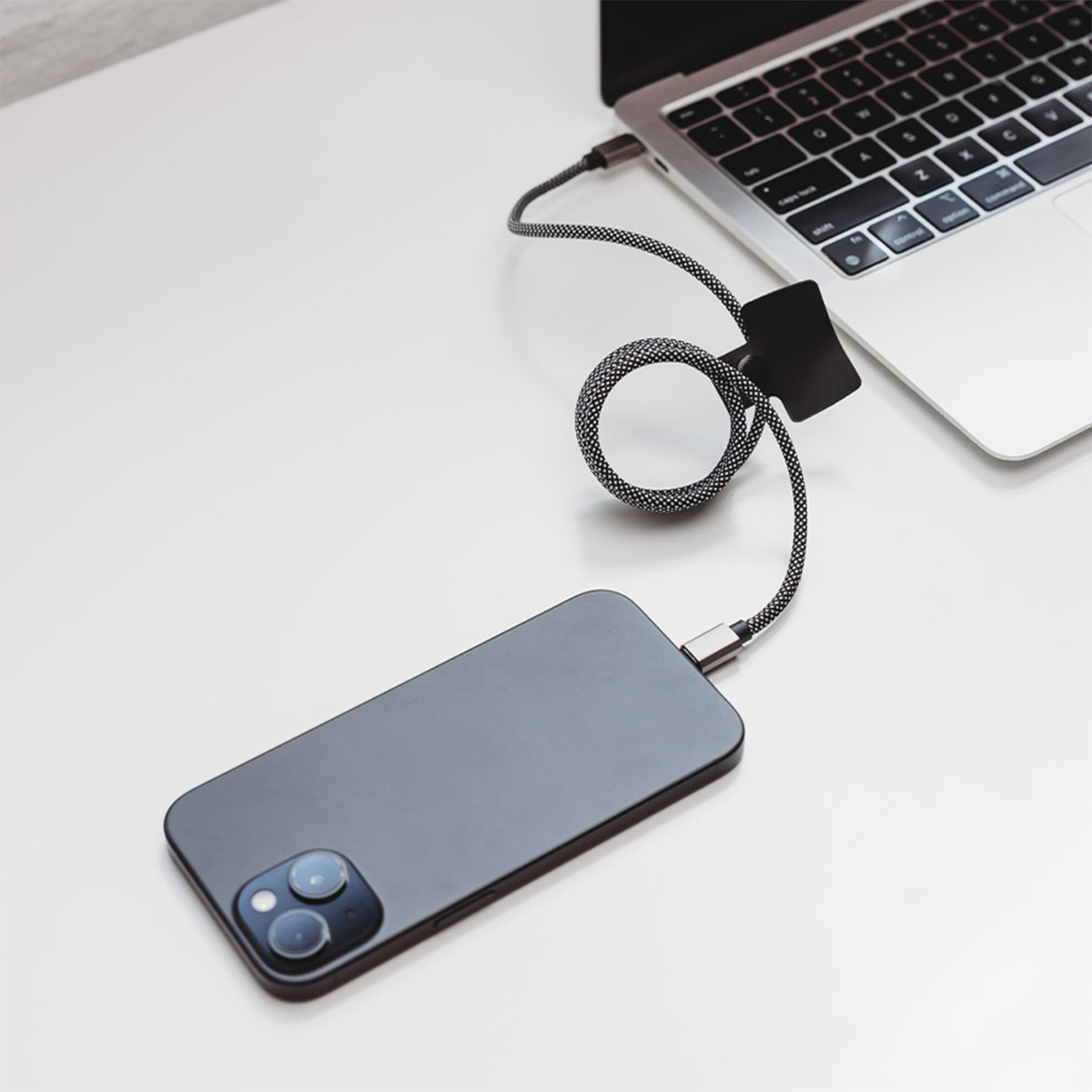 St Patrick Charging Cable - Image 8