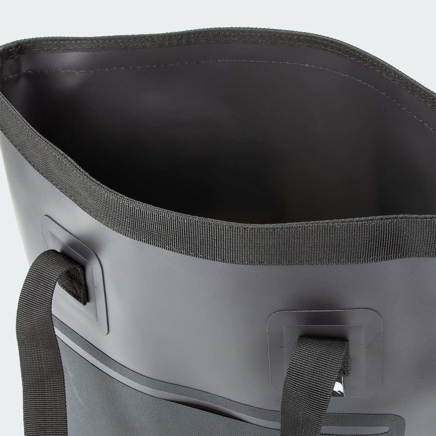 Frontier Bucket Bag - Image 4