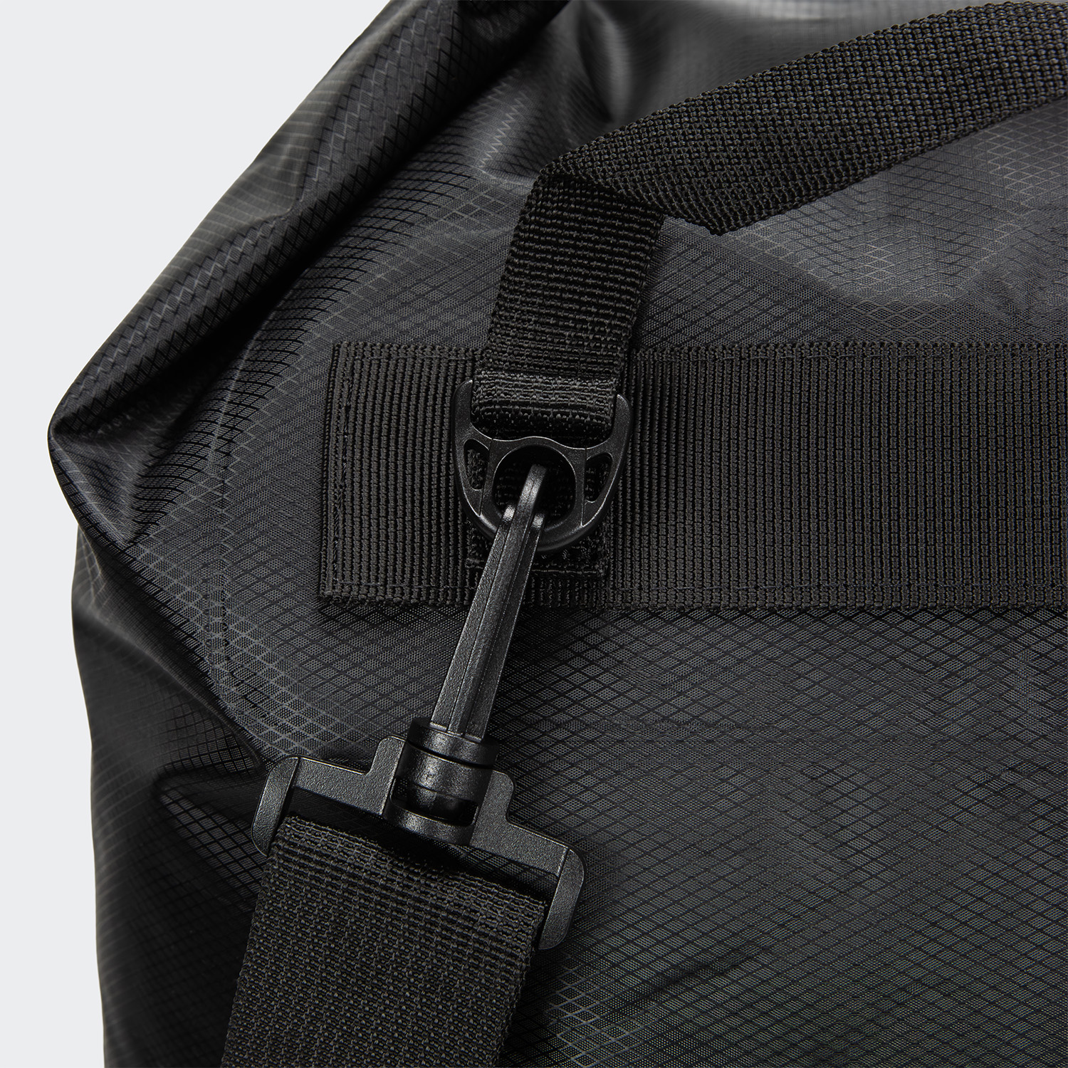 Nevis Dry Bag - 20L - Image 3