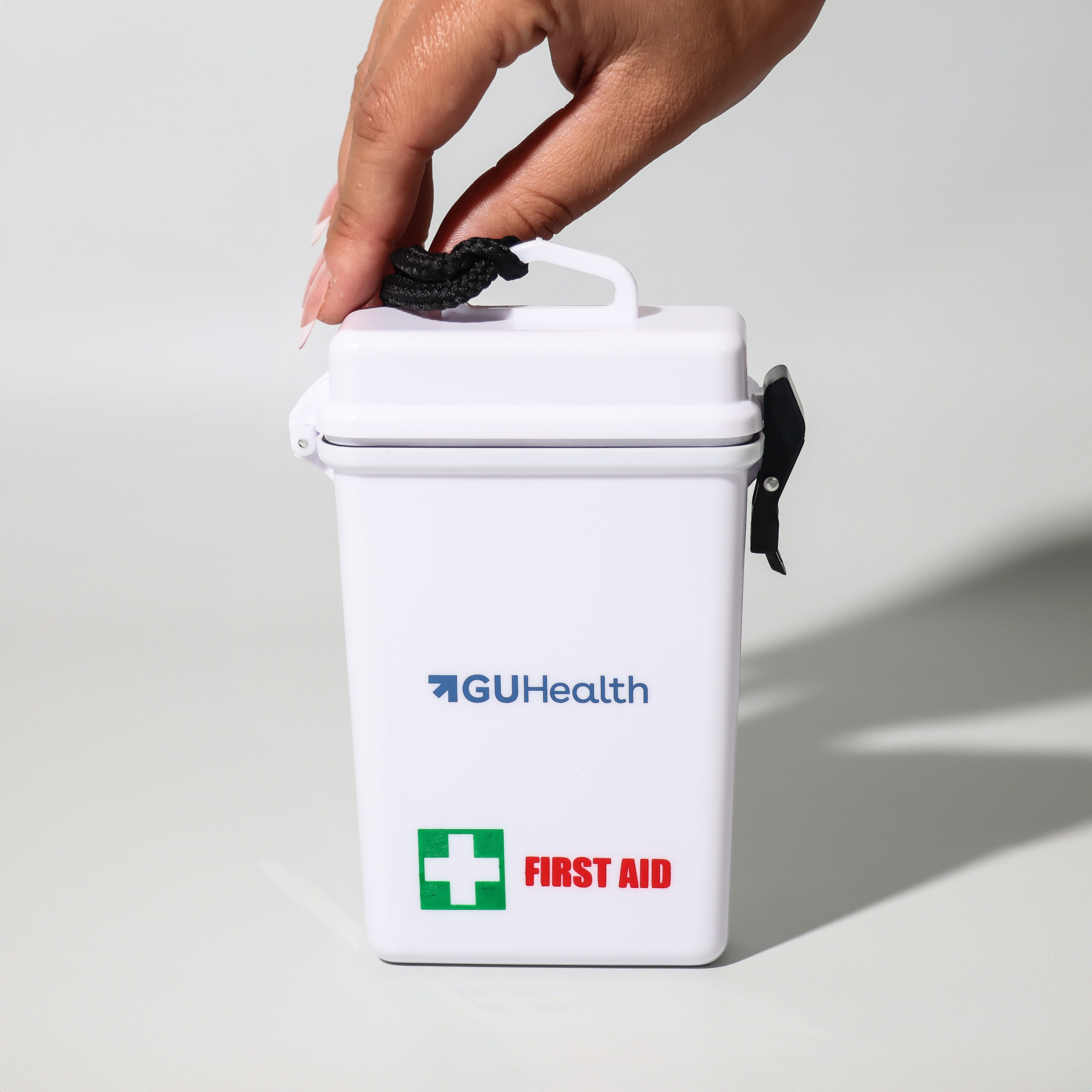 First Aid Kit Waterproof 21pc - Image 4