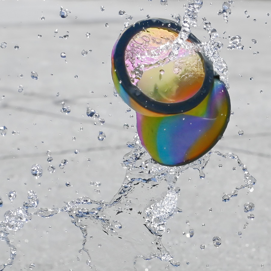 Splash-O-Matic Reusable Water Balloon - Image 8