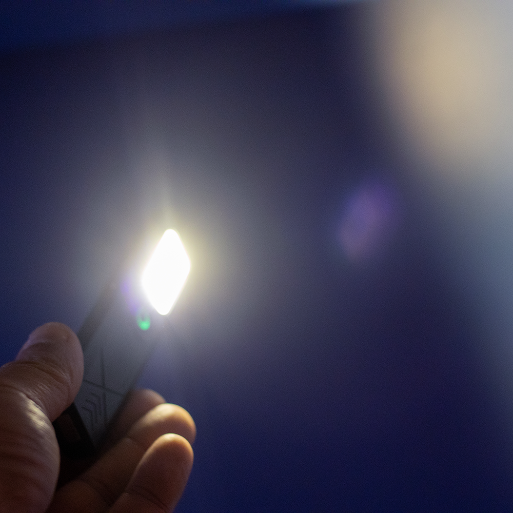 Rechargeable Work Light - Image 5